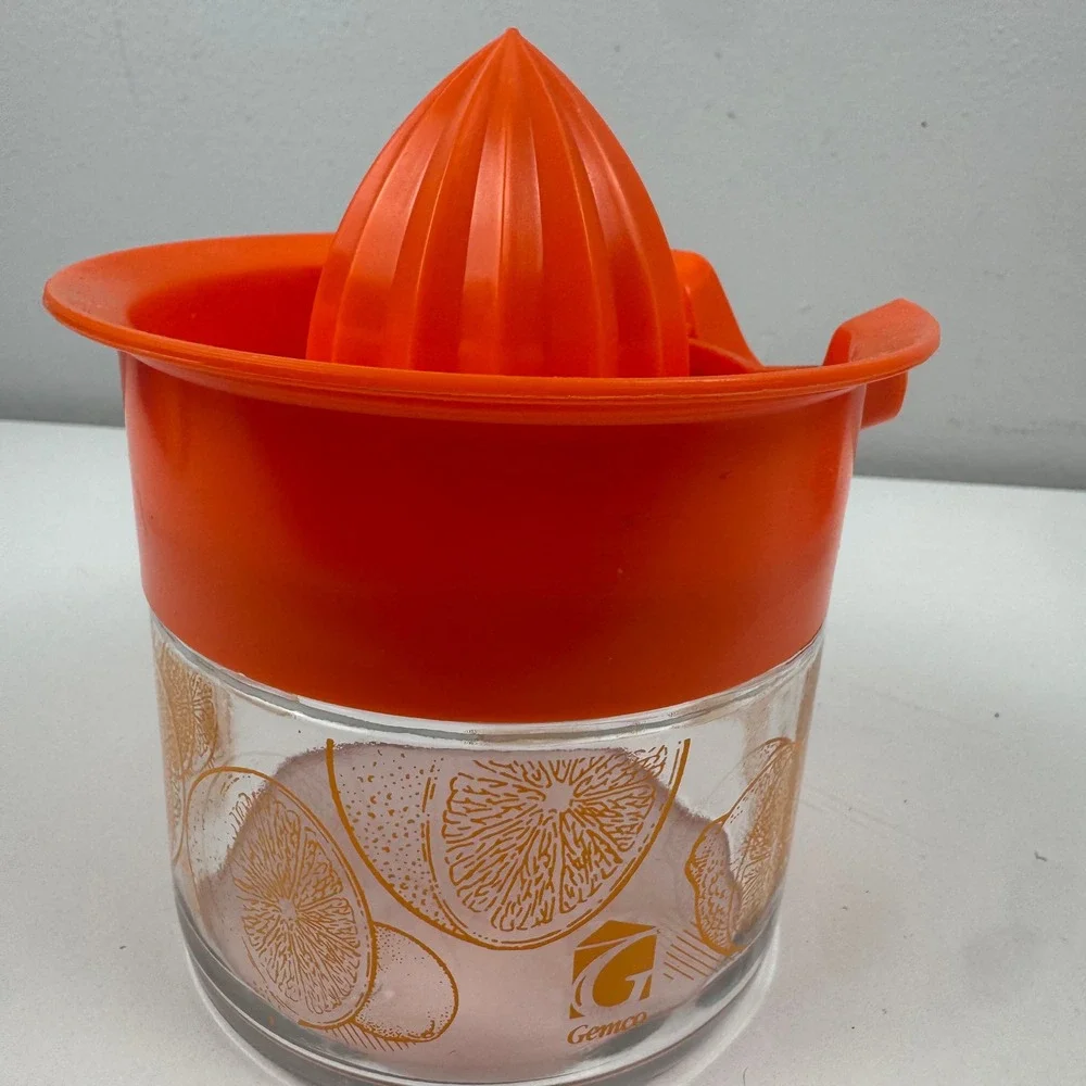 Vintage Gemco Glass Citrus Juicer‎ Orange Plastic Reamer Made in USA Retro MCM
